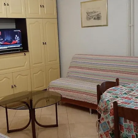 Clara Apartment